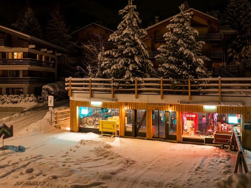 Verleihshop Backside Verbier in Rue de Ransou 191b, Verbier