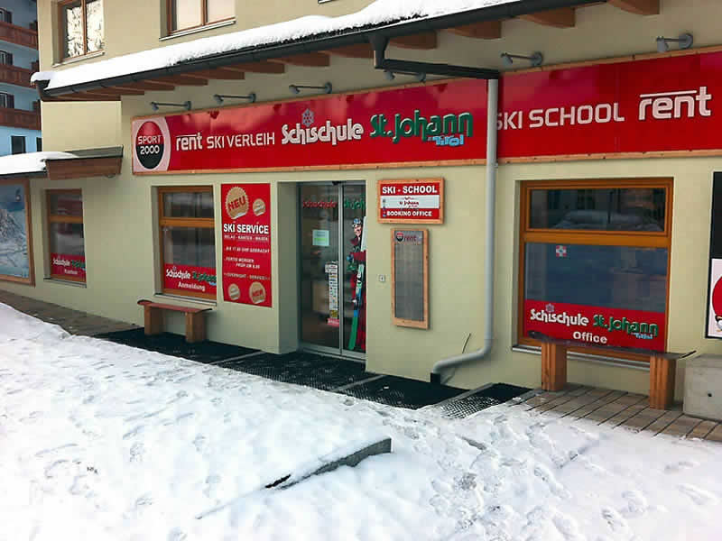Verleihshop Skiverleih - Skischule St. Johann in Speckbacherstrasse 41a, St. Johann i. Tirol