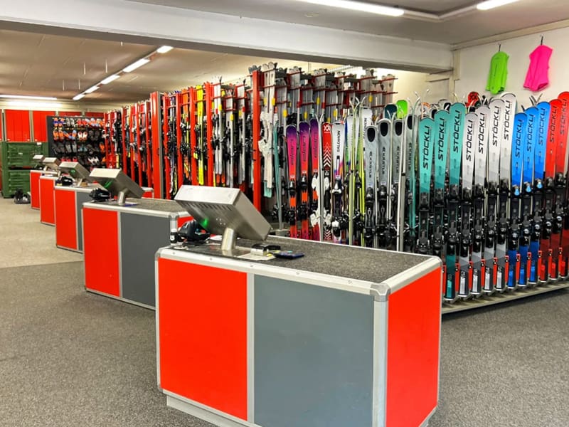 Verleihshop Sportservice Erwin Stricker in Talstation Seilbahn Plose/St. Andrä, Brixen