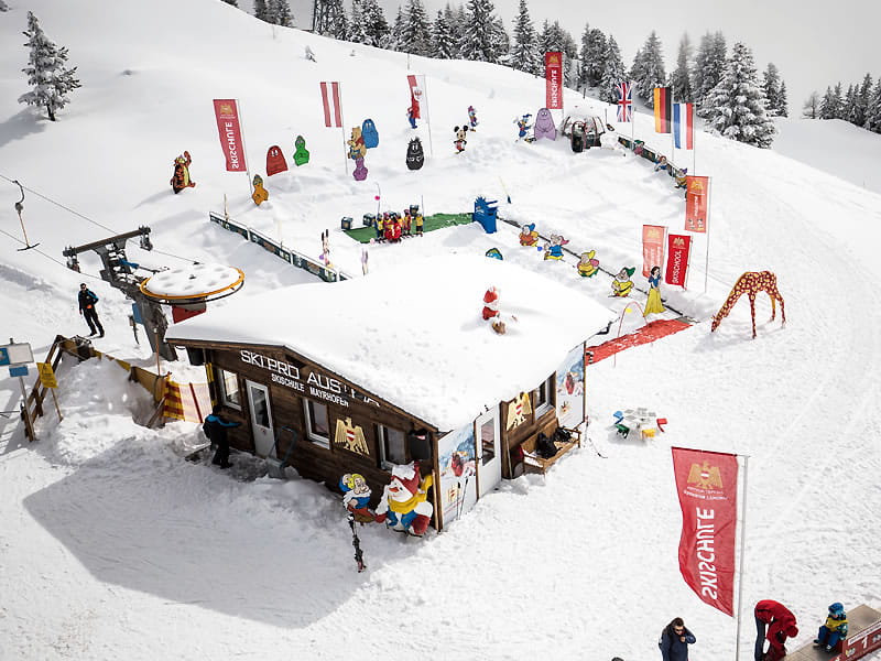 Verleihshop Skischule Snowsports Mayrhofen in Tuxerstrasse 714, Mayrhofen