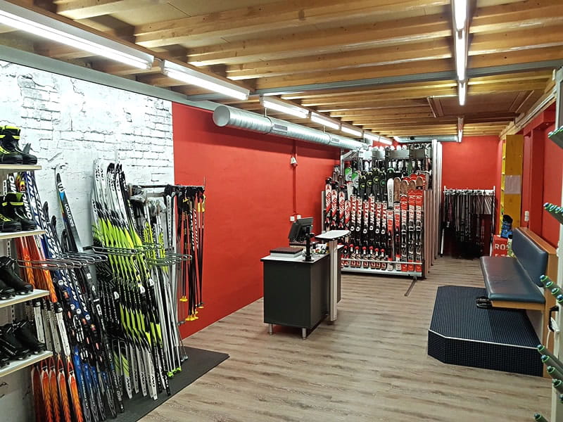 Verleihshop Monntains in Via Alpsu 75, Sedrun