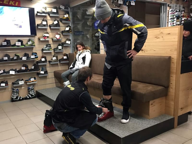 Verleihshop Montelli Sport in Via dei Cavai, 1, Pejo