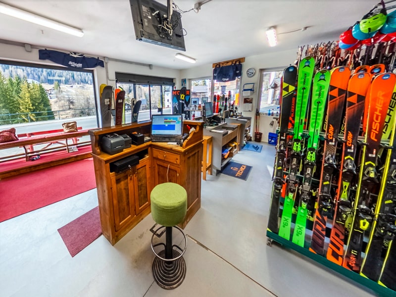 Verleihshop Ski System Cortina in Via Cademai 13/14, Cortina d’Ampezzo