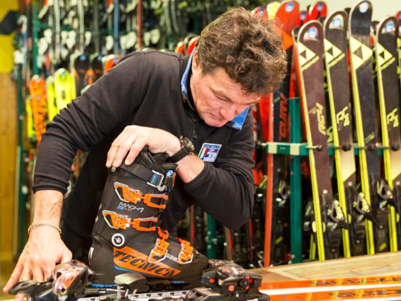 Verleihshop Ski System Cortina in Via Cademai 13/14, Cortina d’Ampezzo