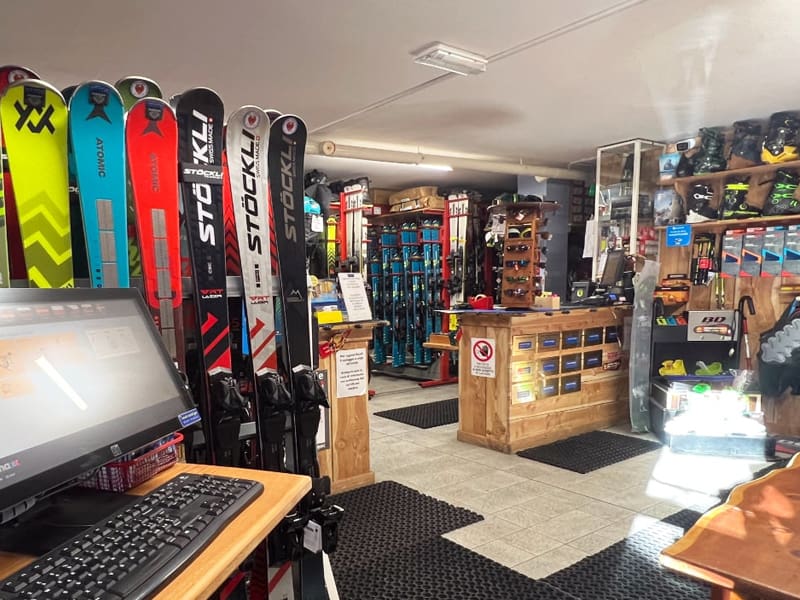 Verleihshop Ski Lodge - Noleggio e Riparazione in Via Nazionale, 16a, Claviere