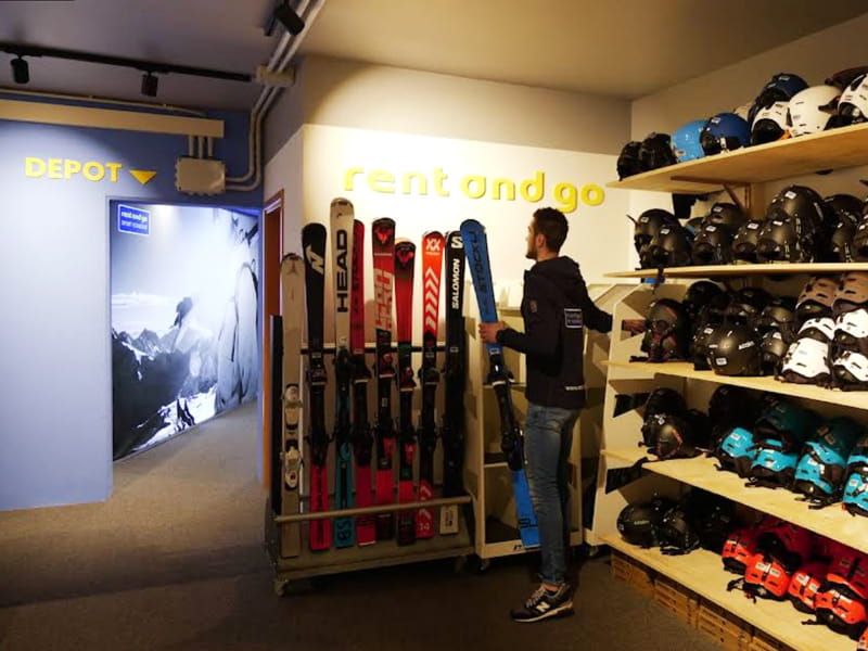 Verleihshop Rent and Go San Martino in Via Passo Rolle, 21, San Martino di Castrozza