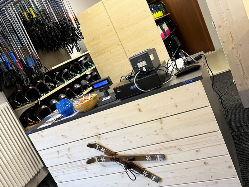 Verleihshop Ski Service Dolomiti in Via Riziò, 32, Auronzo di Cadore